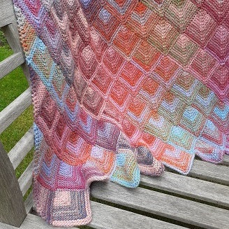 Garter stitch domino blanket knitting kit in Sirdar Jewelspun